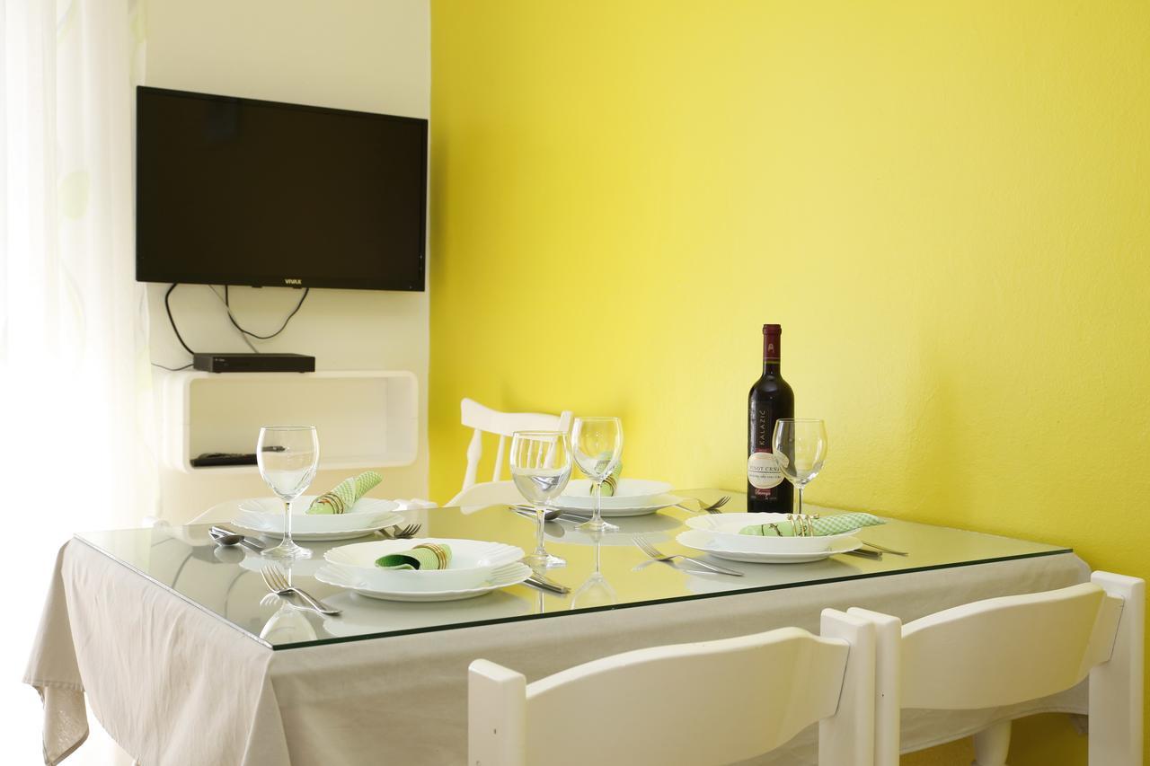 Apartment Lambasa Vodice Eksteriør billede